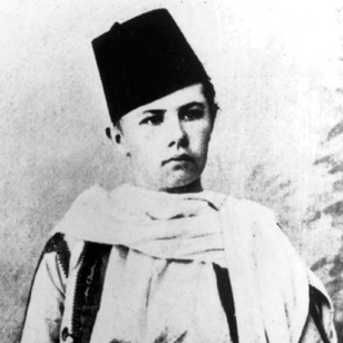Isabelle Eberhardt as Si Mahmoud Essadi